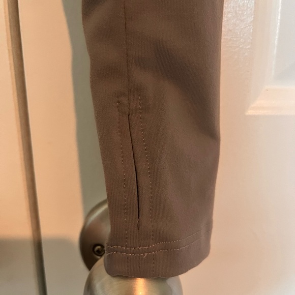 Alluring 2 piece Leggings outfits (crop top with matching leggings) - Picture 5 of 10